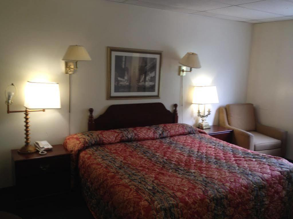 Tappan Zee Hotel West Nyack Kültér fotó